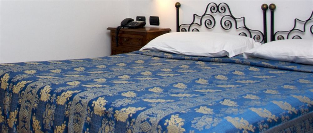 Hotel Sole Roma Luaran gambar