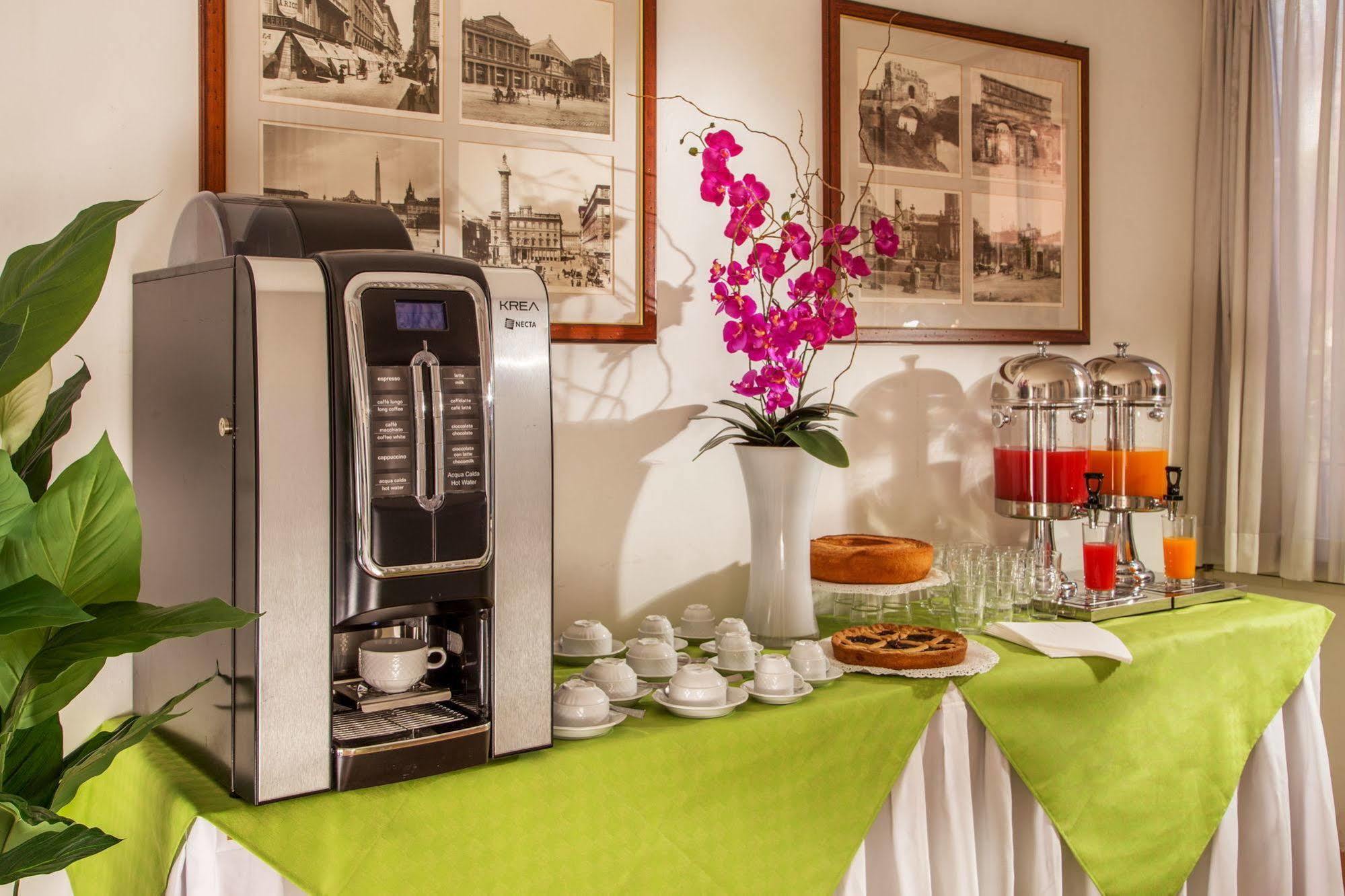 Hotel Sole Roma Luaran gambar